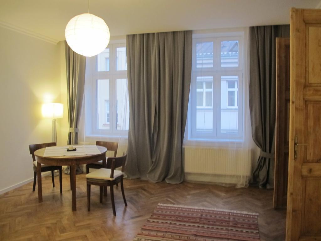 Apartament Czapskich Big House Apartment Krasków Exterior foto